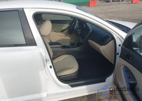 2014 Kia Optima Lx z USA, uszkodzony, nr VIN 5XXGM4A7XEG279338